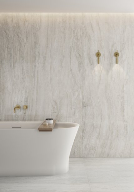 En la imagen: Travertino Navona Grigio
