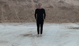 Como as tendências de moda se manifestam na arquitetura e design segundo Oskar Metsavaht