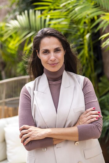  Fabiana Ferré